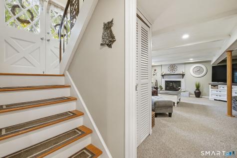 7 Stardust Drive Enfield CT 06082