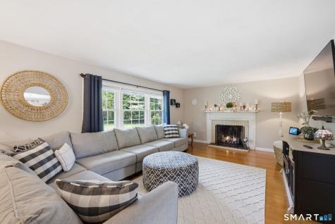 7 Stardust Drive Enfield CT 06082
