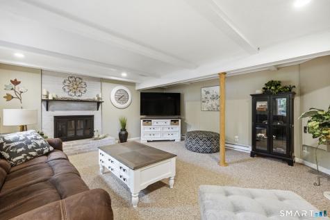 7 Stardust Drive Enfield CT 06082