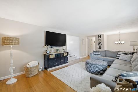 7 Stardust Drive Enfield CT 06082
