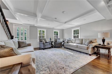 2222 Ridge Road North Haven CT 06473