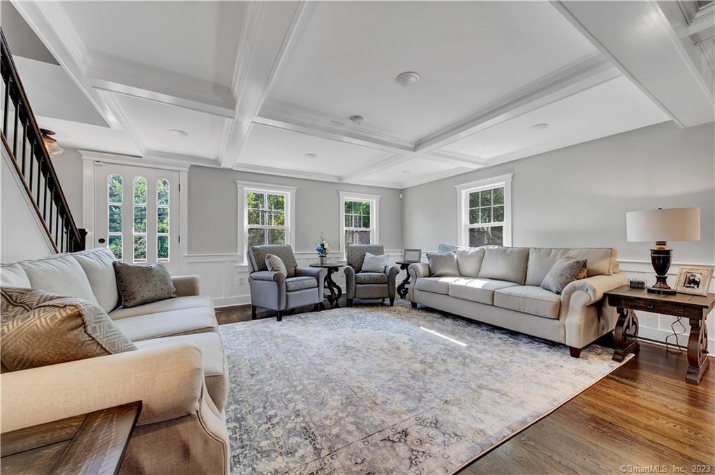 2222 Ridge Road North Haven CT 06473