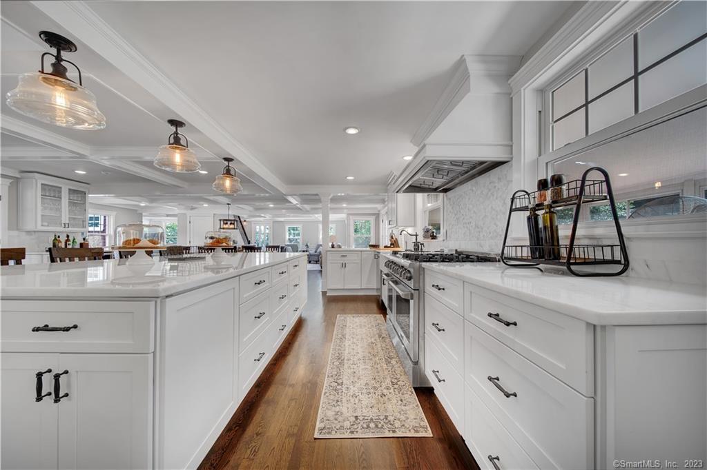 2222 Ridge Road North Haven CT 06473