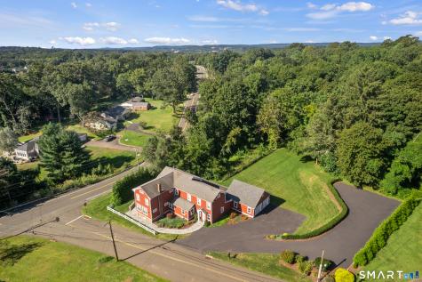 2222 Ridge Road North Haven CT 06473