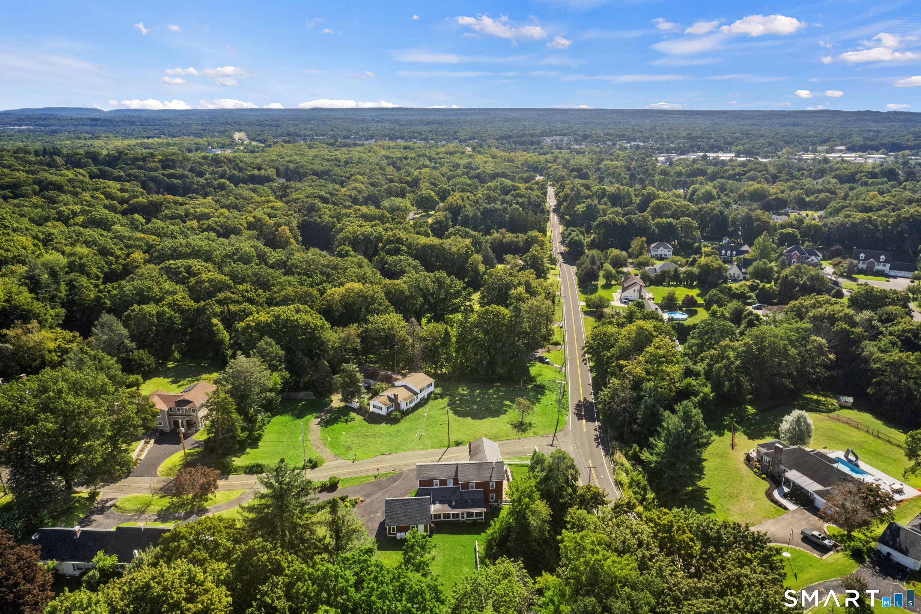 2222 Ridge Road North Haven CT 06473