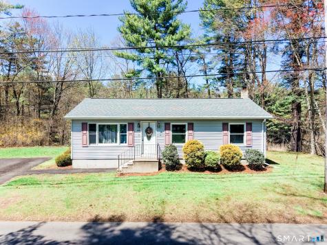 199 Mashentuck Road Killingly CT 06239