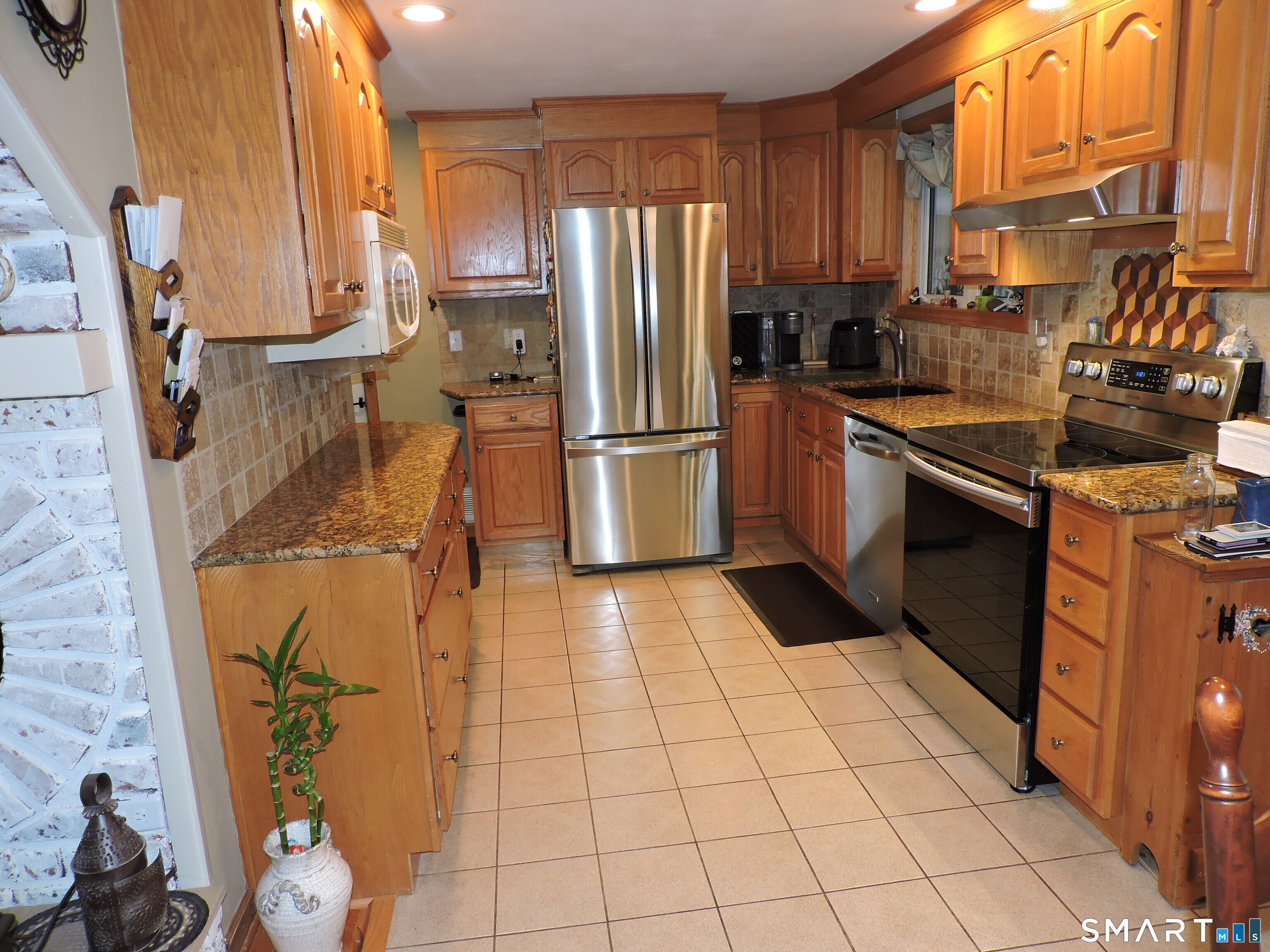 52 Pine Knob Drive South Windsor CT 06074