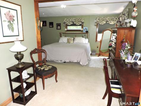 52 Pine Knob Drive South Windsor CT 06074