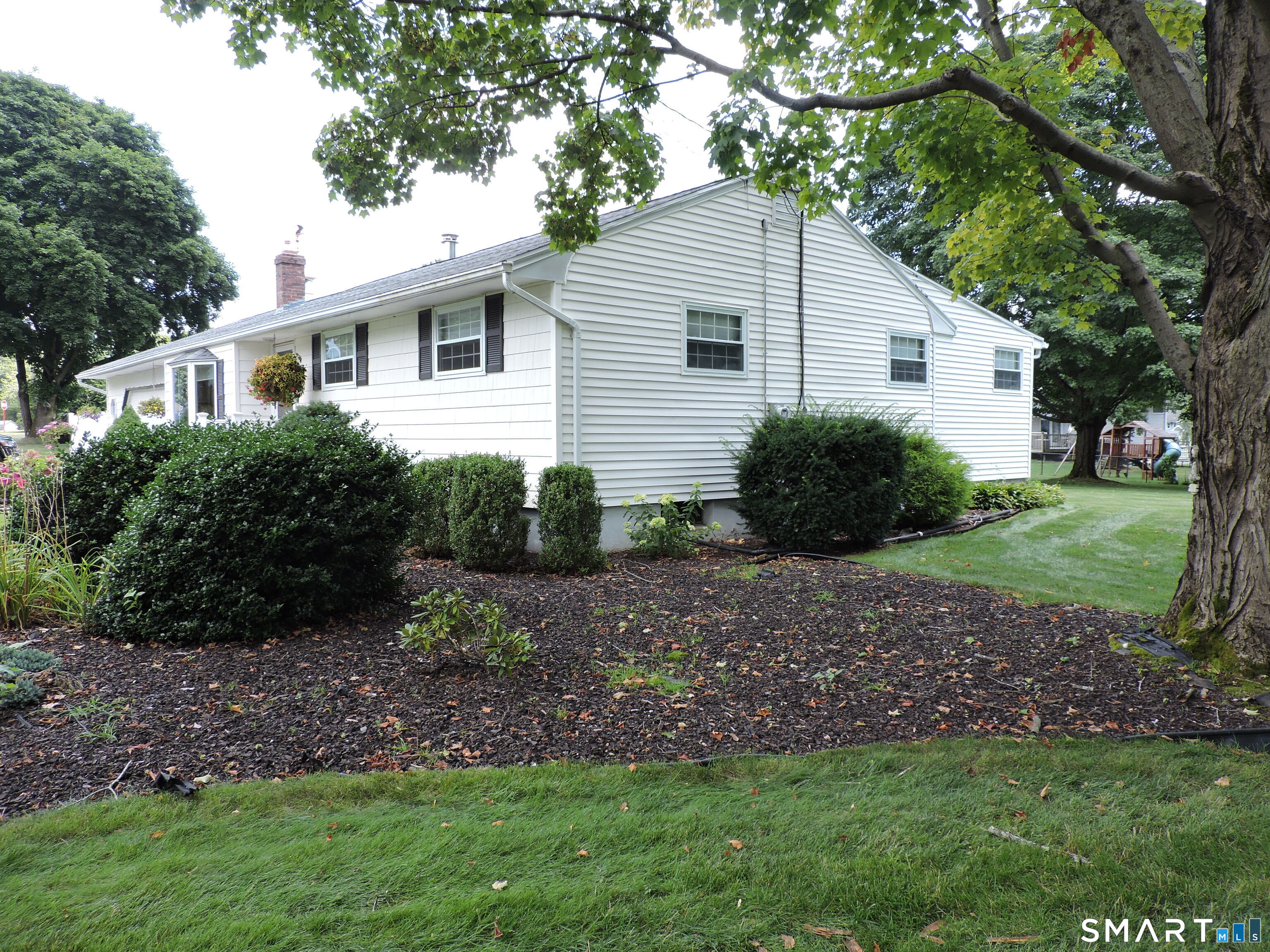 52 Pine Knob Drive South Windsor CT 06074
