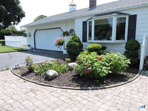 52 Pine Knob Drive South Windsor CT 06074