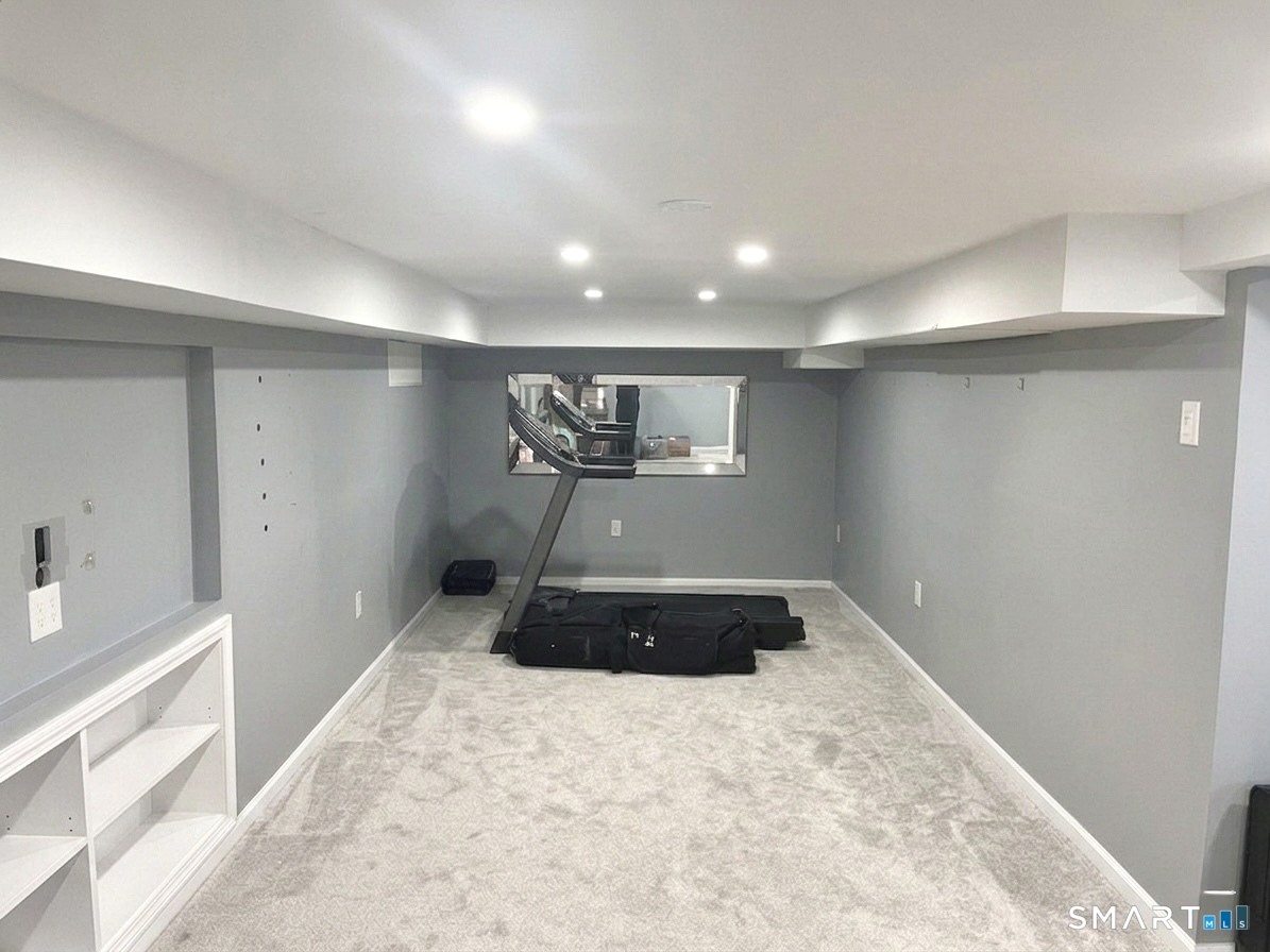 345 Housatonic Drive Milford CT 06460