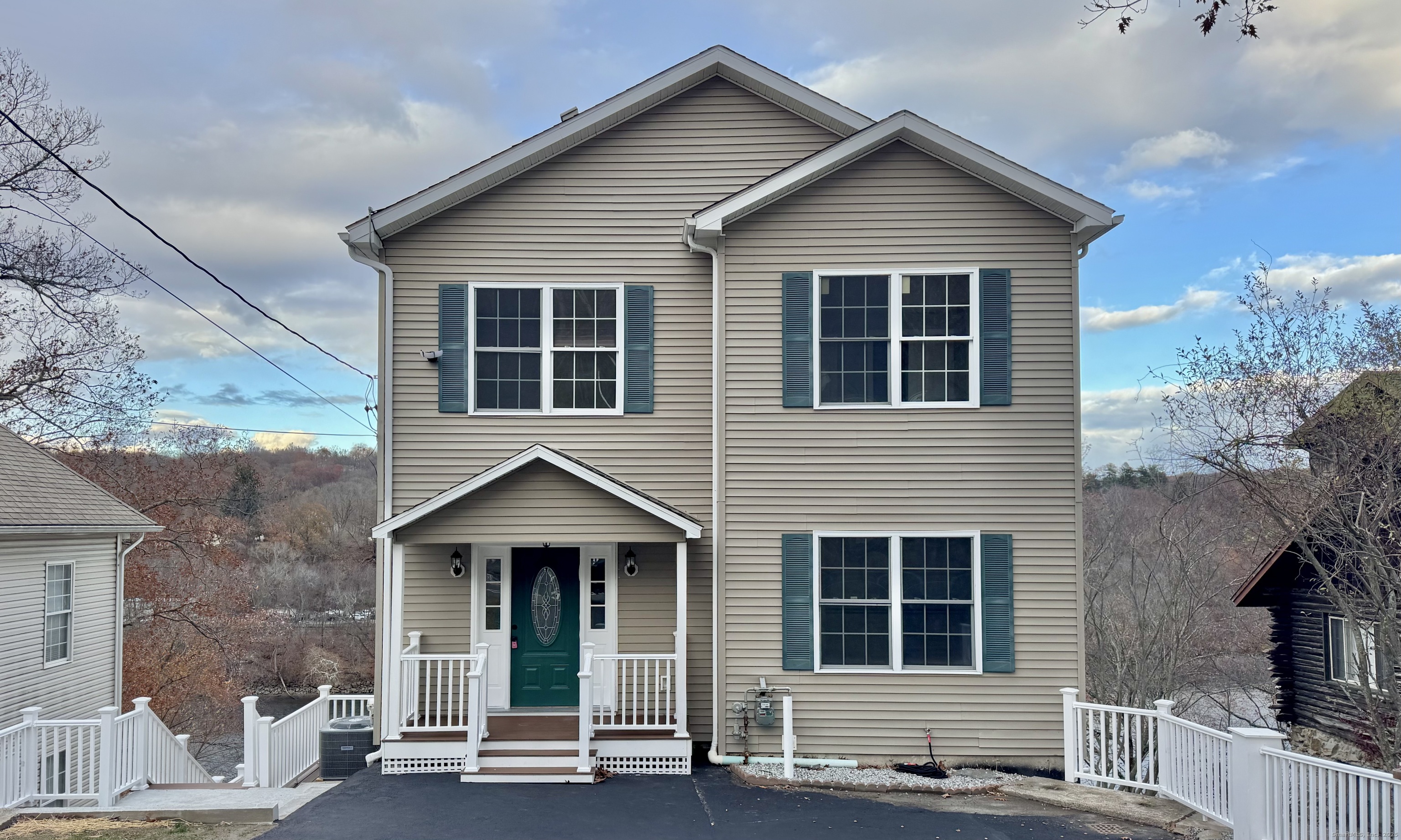 112 River Road Shelton CT 06484