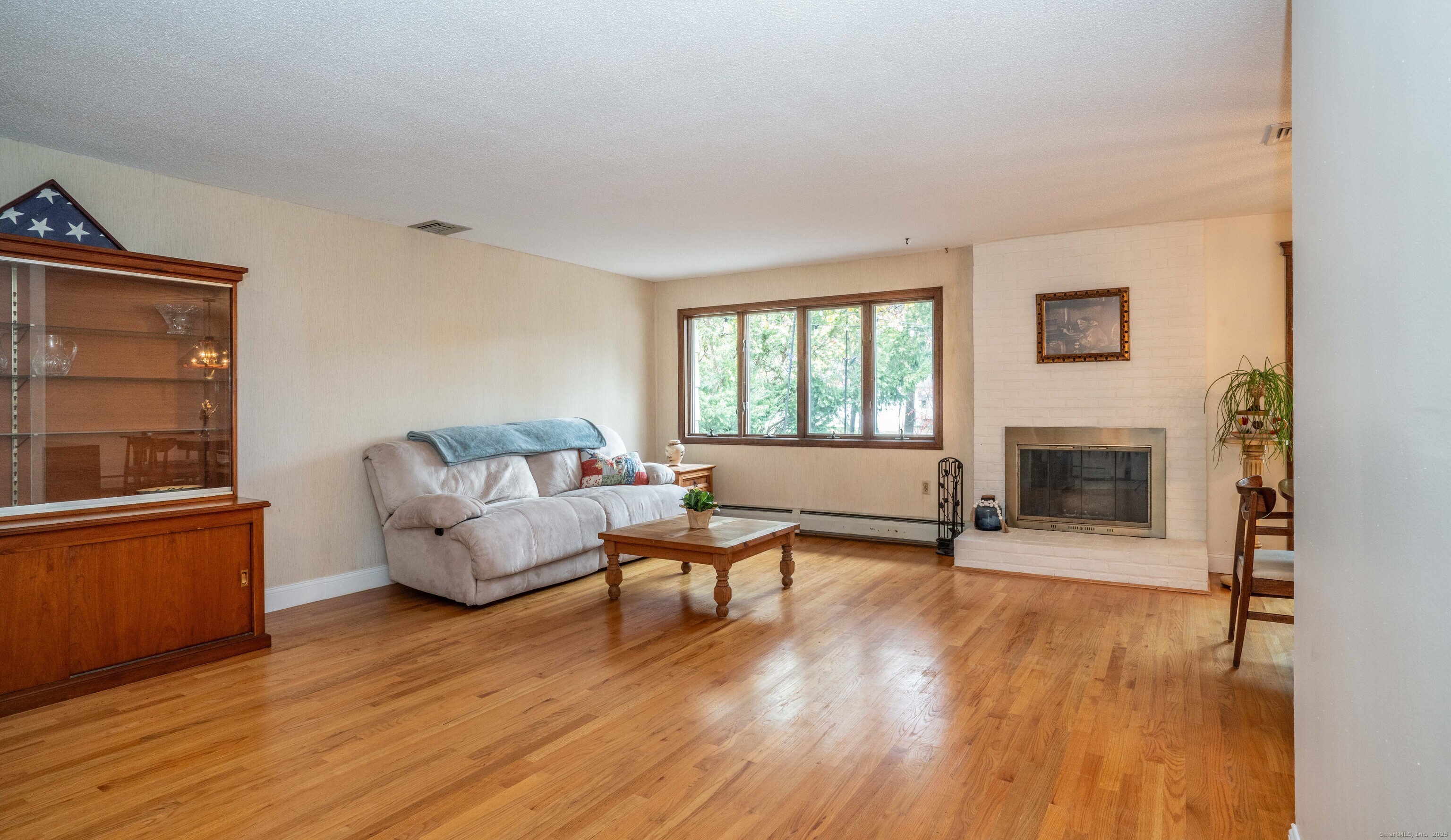 148 King Philip Drive West Hartford CT 06117