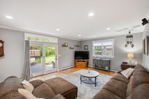 15 Flak Lane New Fairfield CT 06812