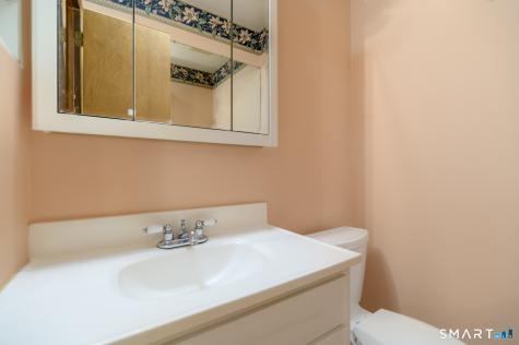 16 Westminster Road Stamford CT 06902