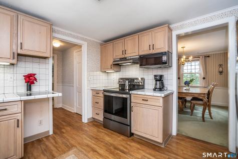 3 Braintree Drive West Hartford CT 06117