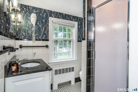 3 Braintree Drive West Hartford CT 06117