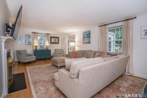 3 Braintree Drive West Hartford CT 06117