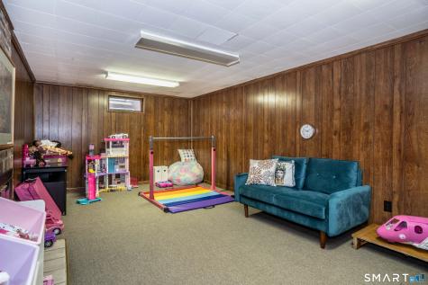 3 Braintree Drive West Hartford CT 06117