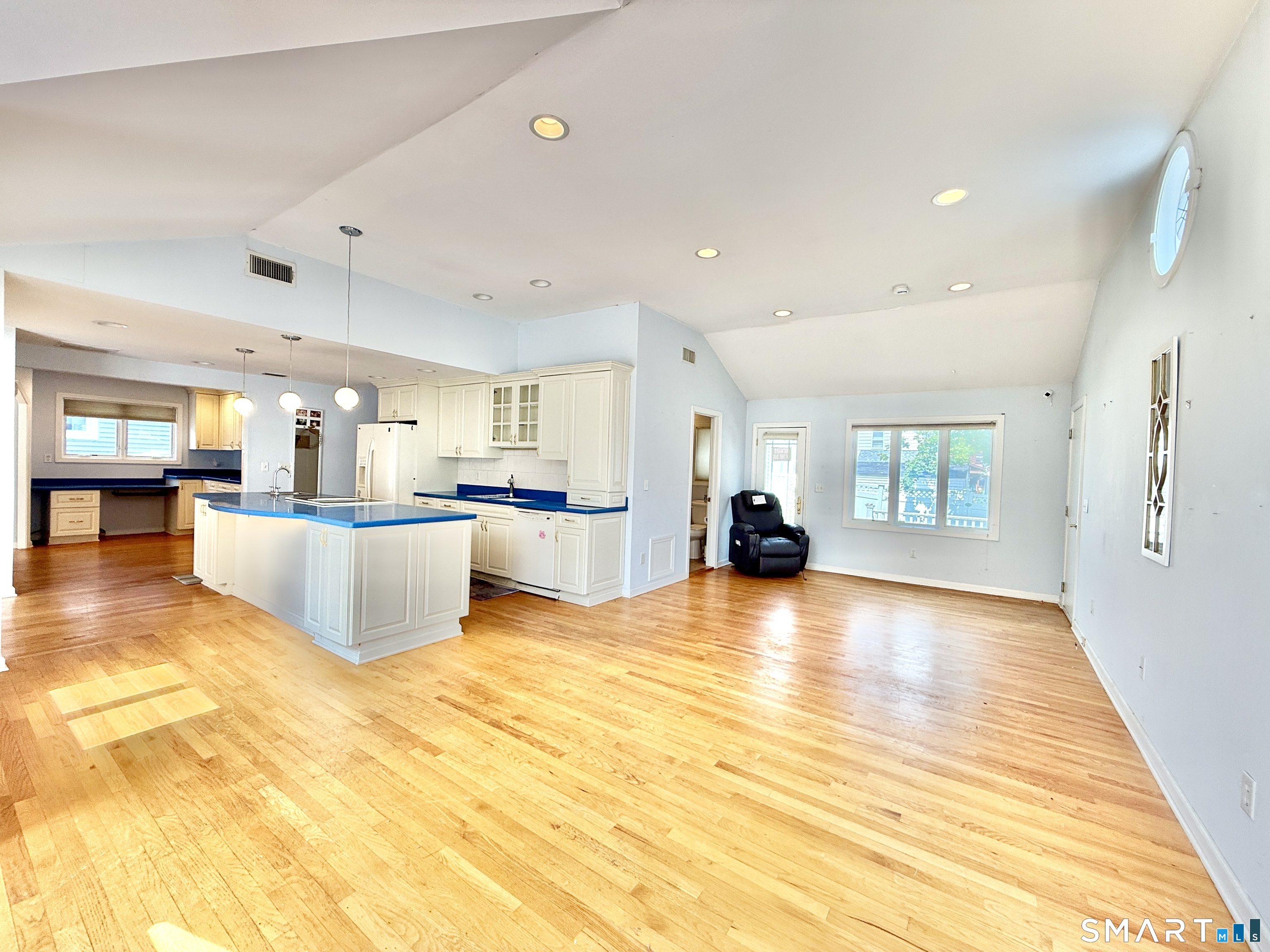 20 Westland Avenue Milford CT 06460