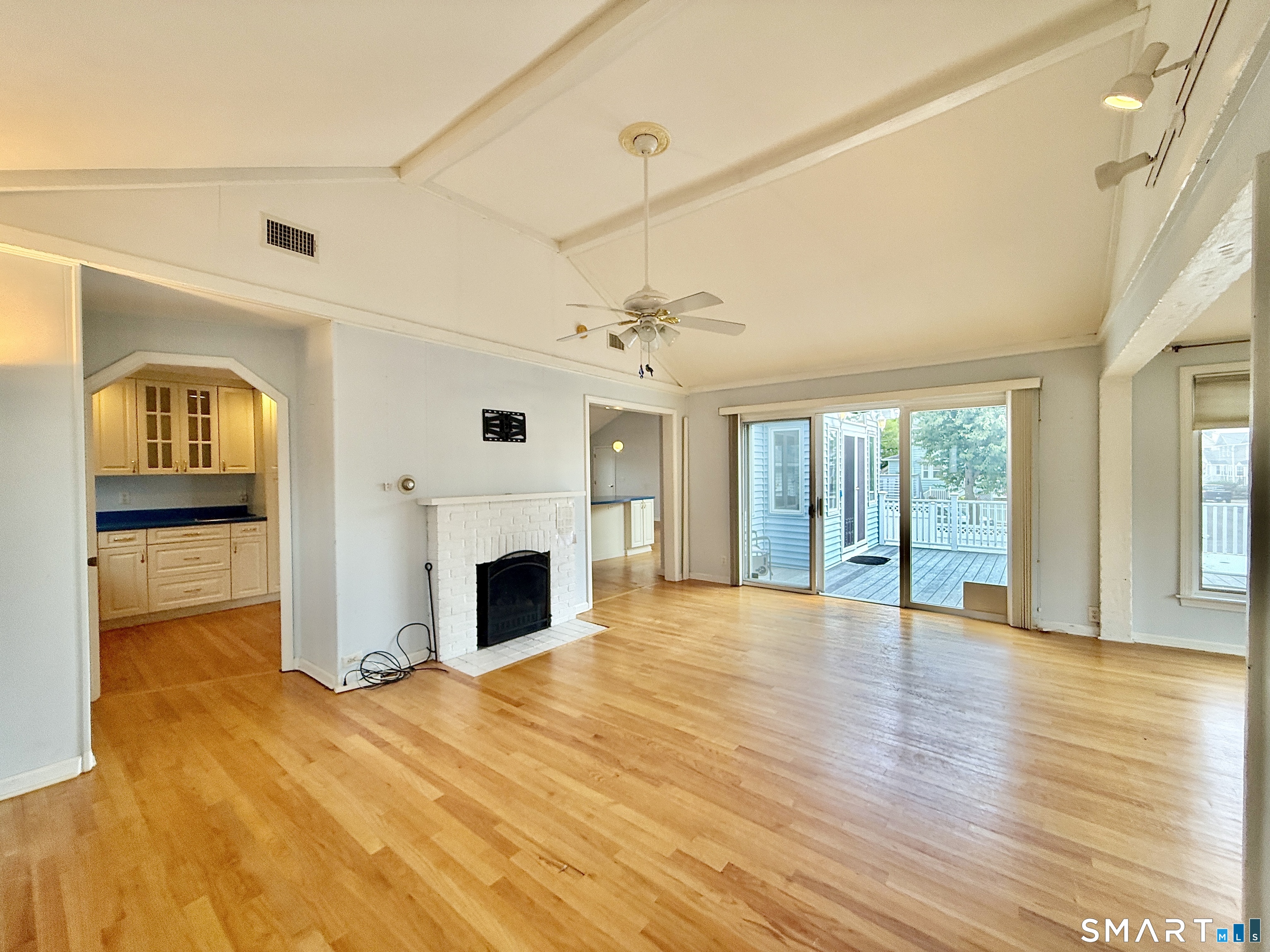 20 Westland Avenue Milford CT 06460
