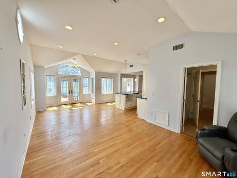 20 Westland Avenue Milford CT 06460