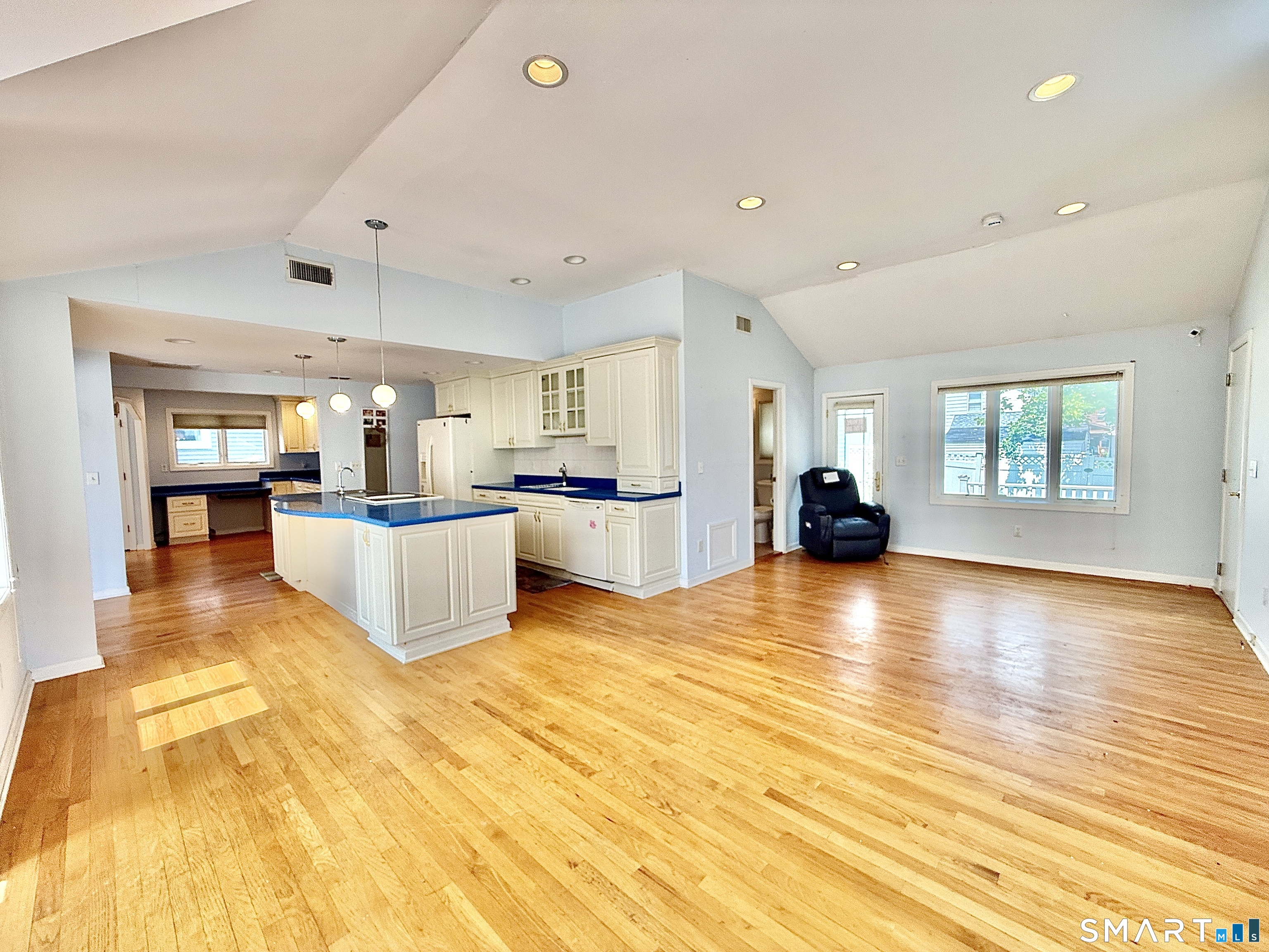 20 Westland Avenue Milford CT 06460