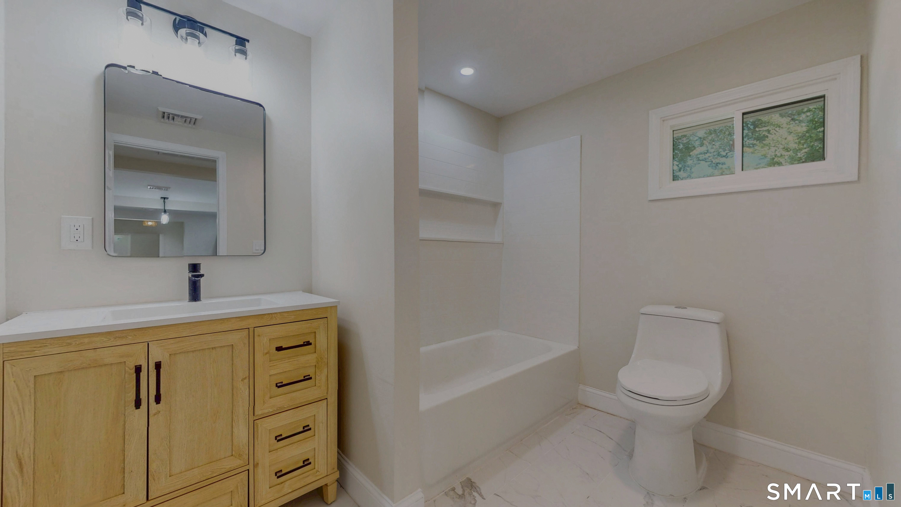 16 Overlook Terrace Plymouth CT 06786