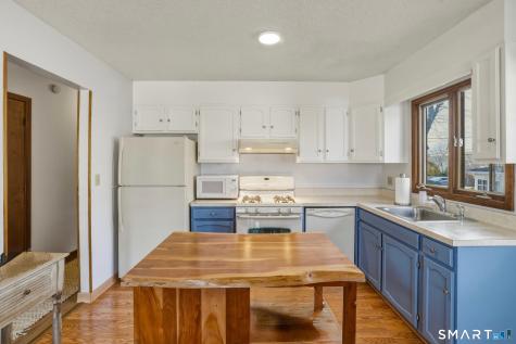 2 Clifford Terrace New Haven CT 06512