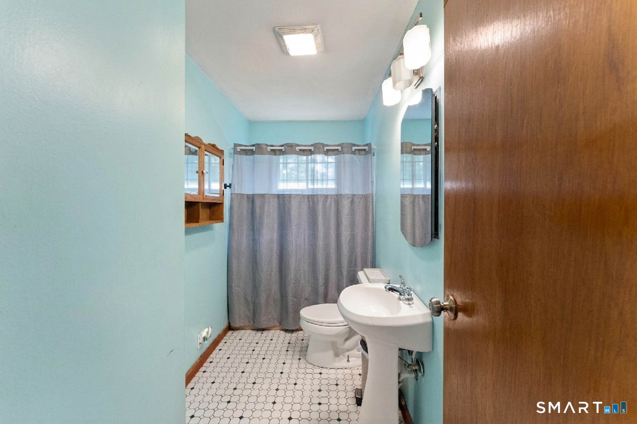 57 Nantucket Drive Groton CT 06355