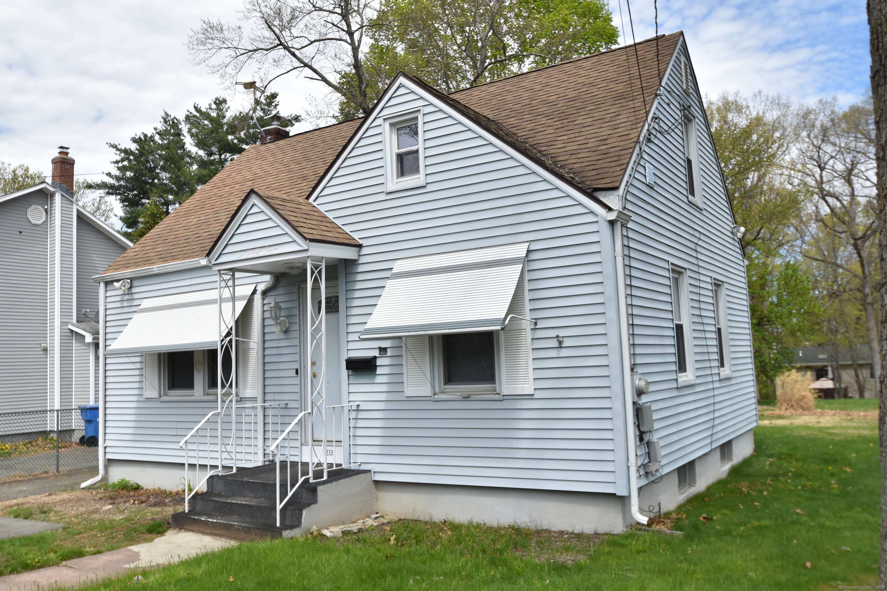 233 Woodland Street Manchester CT 06042