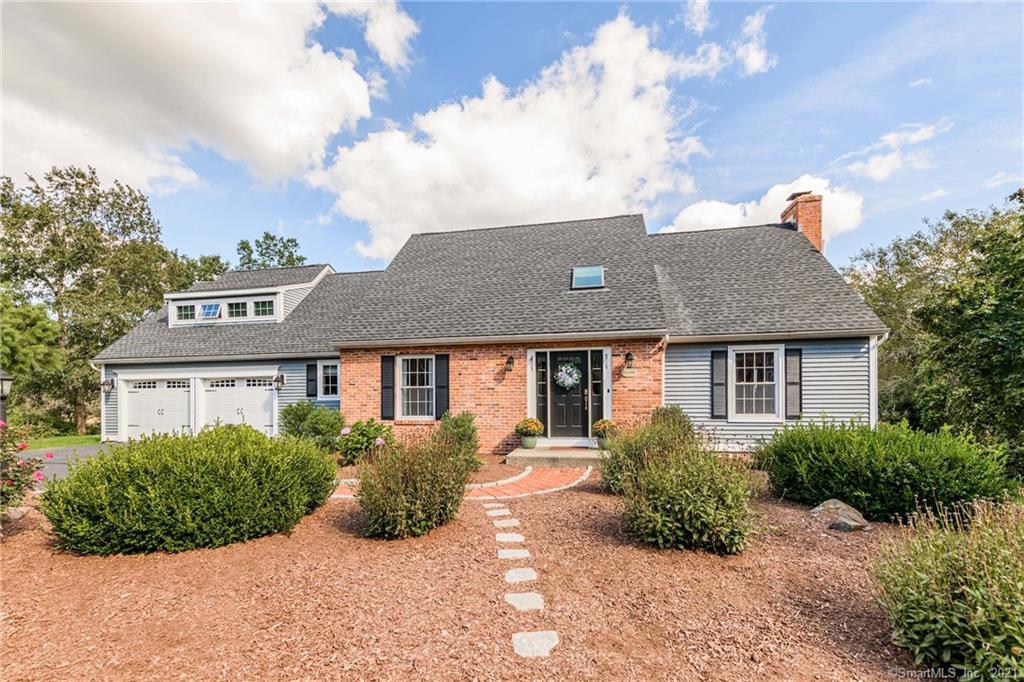334 West Avon Road Avon CT 06001