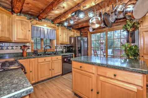 89 Norwich Salem Turnpike Montville CT 06370