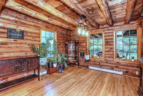 89 Norwich Salem Turnpike Montville CT 06370