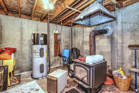 89 Norwich Salem Turnpike Montville CT 06370