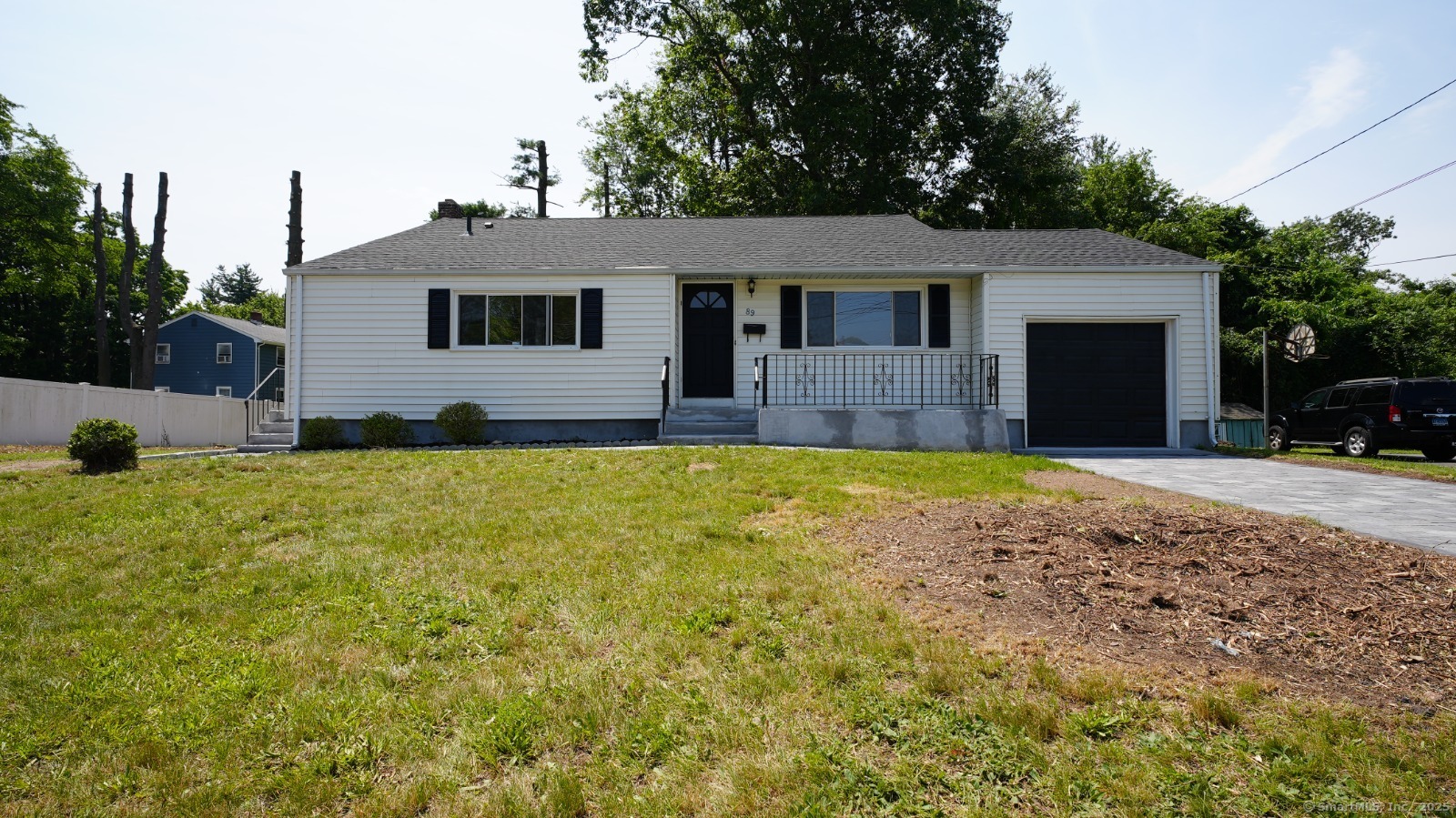 89 Henderson Drive East Hartford CT 06108