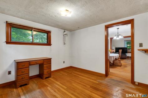 124 Hunt Lane East Haven CT 06512