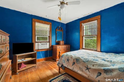 124 Hunt Lane East Haven CT 06512