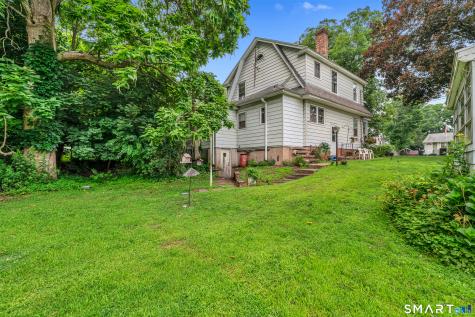 124 Hunt Lane East Haven CT 06512