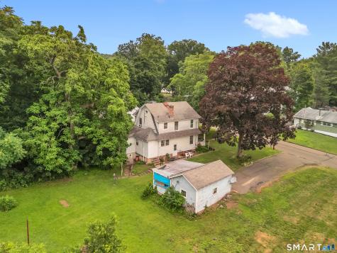 124 Hunt Lane East Haven CT 06512
