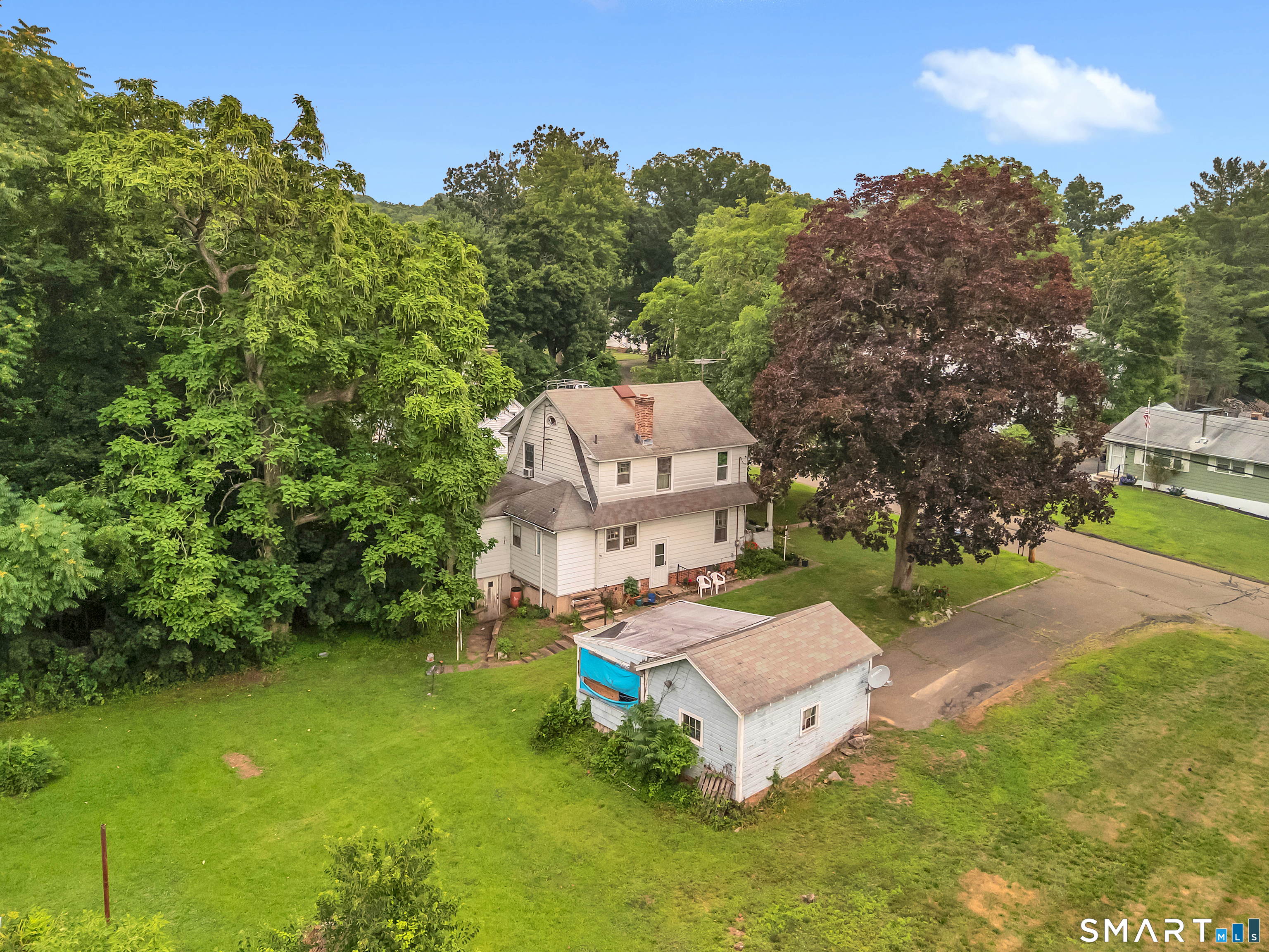 124 Hunt Lane East Haven CT 06512