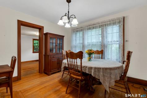124 Hunt Lane East Haven CT 06512
