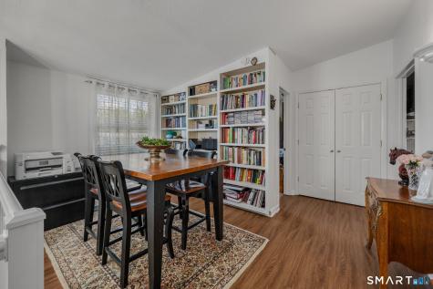 17 Meeting House Lane Ledyard CT 06339