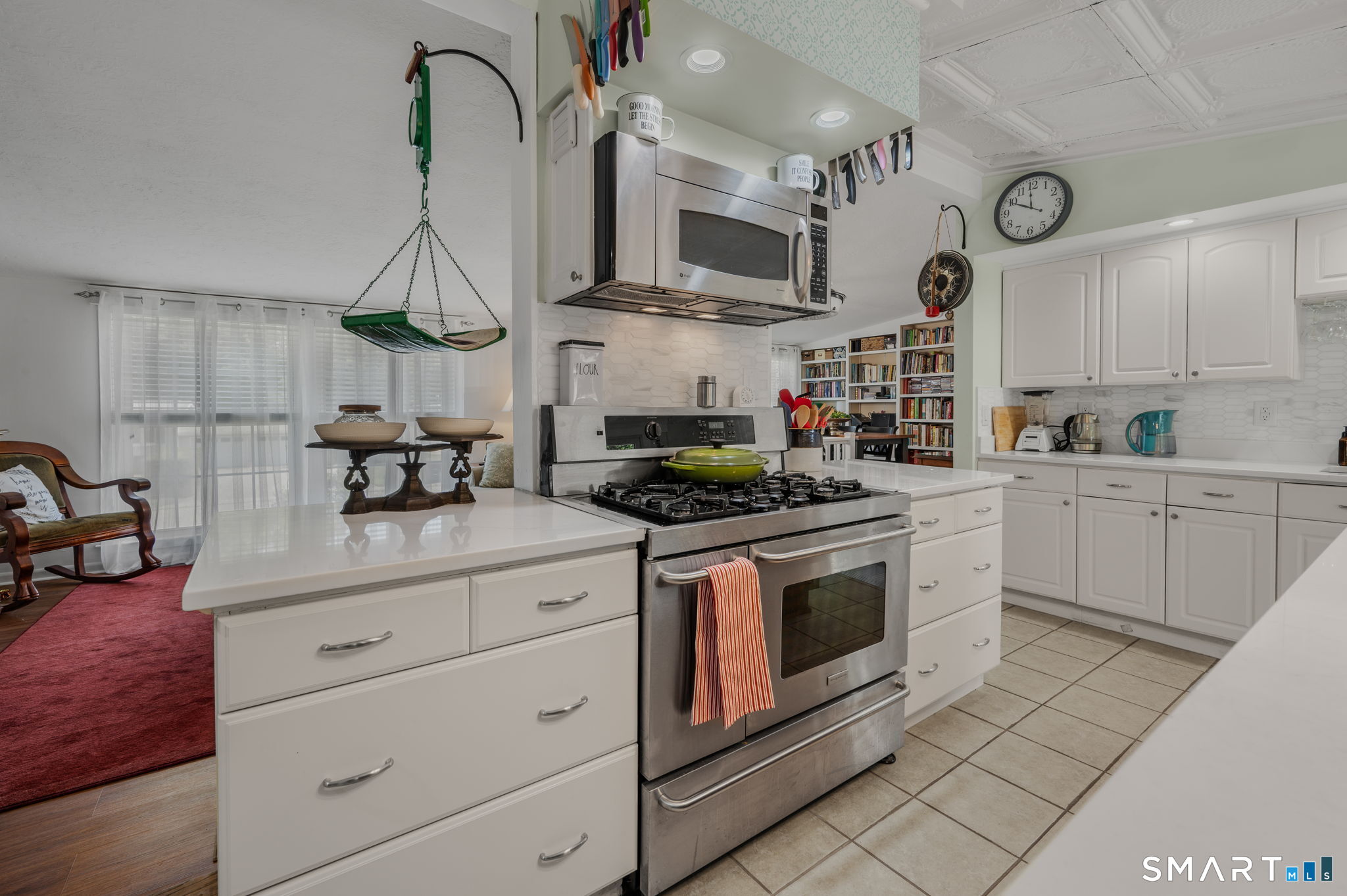 17 Meeting House Lane Ledyard CT 06339