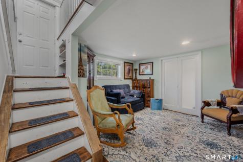 17 Meeting House Lane Ledyard CT 06339