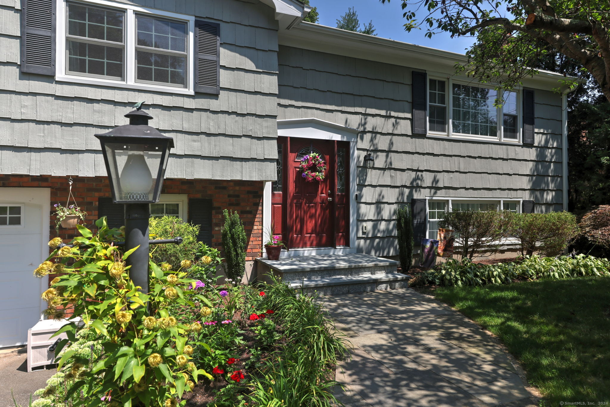 42 Linden Avenue Trumbull CT 06611