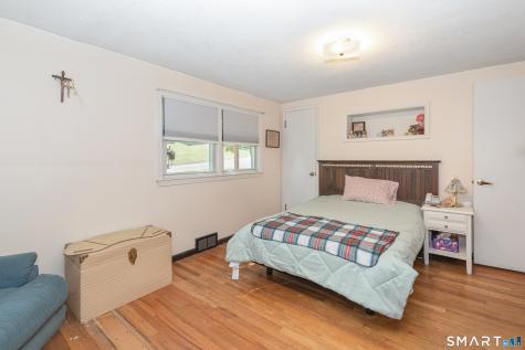 45 Peach Drive Seymour CT 06483