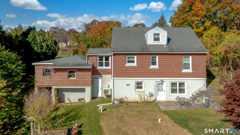 15 Hughes Avenue Watertown CT 06795