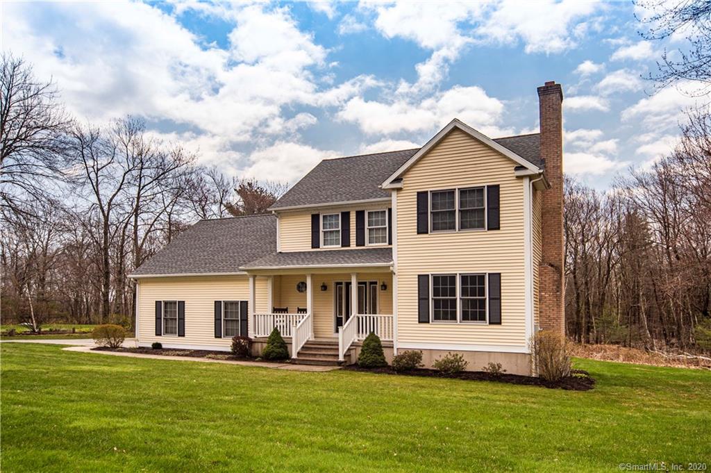 11 Fox Glenn Road Burlington CT 06013