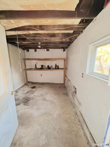 24 Woodcrest Drive Griswold CT 06351
